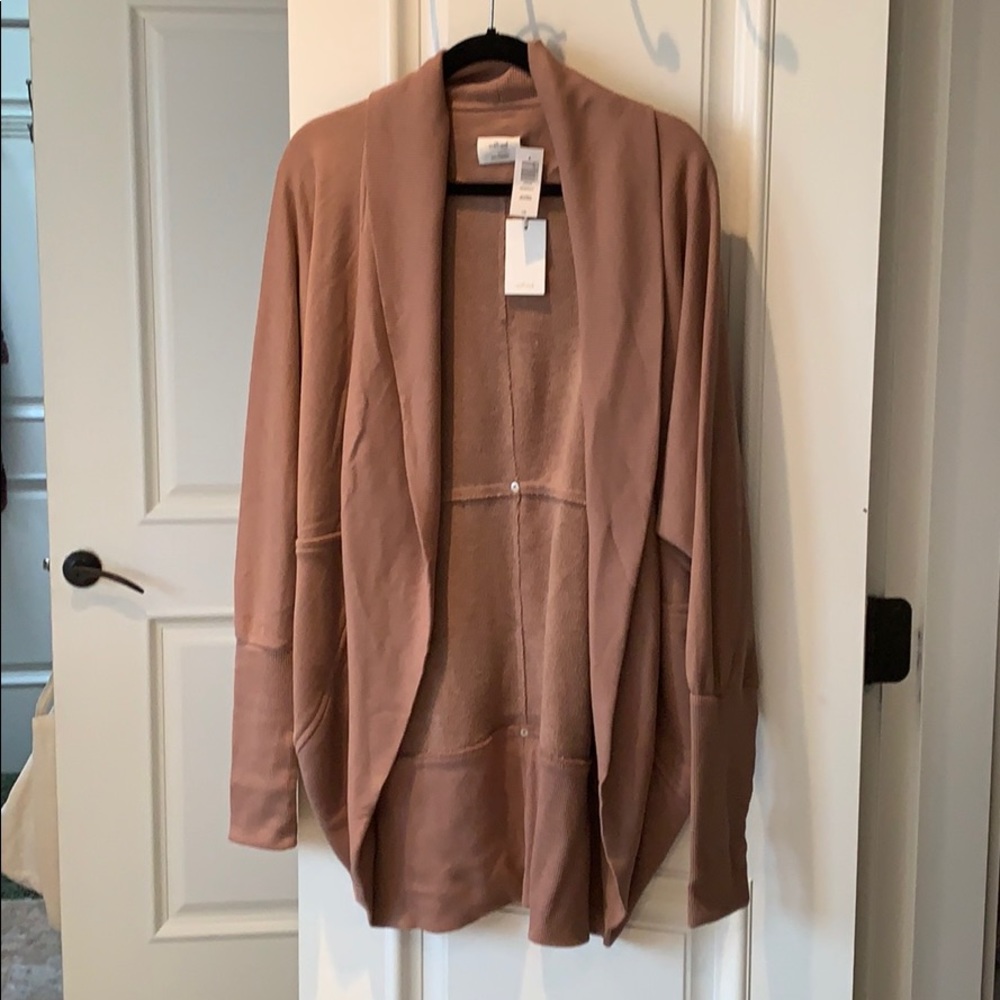 Aritzia - Wilfred Nutmeg Cocoon Sweater